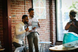 Events – Associate Board Emerging leaders at Alameda Health System Foundation's Associate Board event getting picture taken